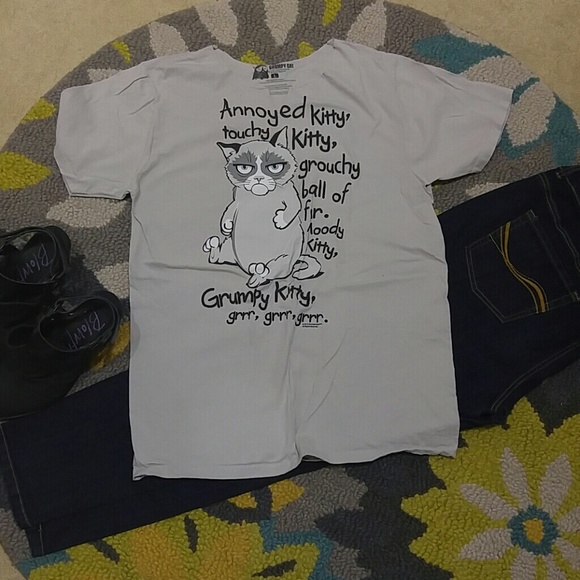 Grumpy Cat Tops - Grumpy Cat t-shirt